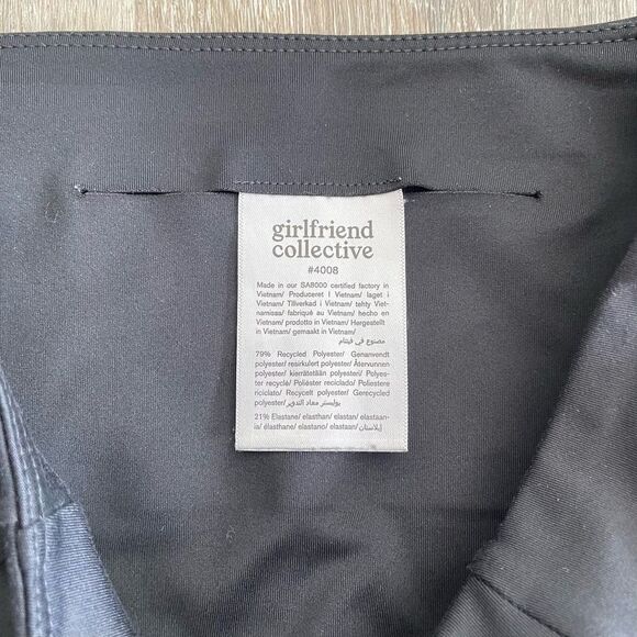 Girlfriend Collective Black Crop Leggings - Size: Small - Picture 4 of 8